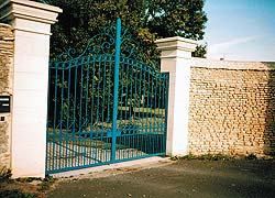 Portail en fer forgé