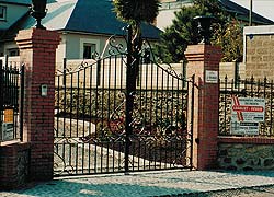 Portail en fer forgé