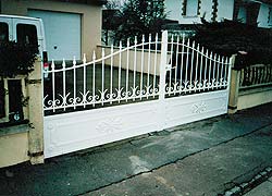 Portail en fer forgé