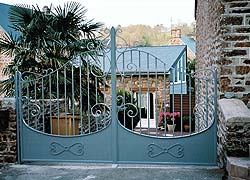 Portail en fer forgé